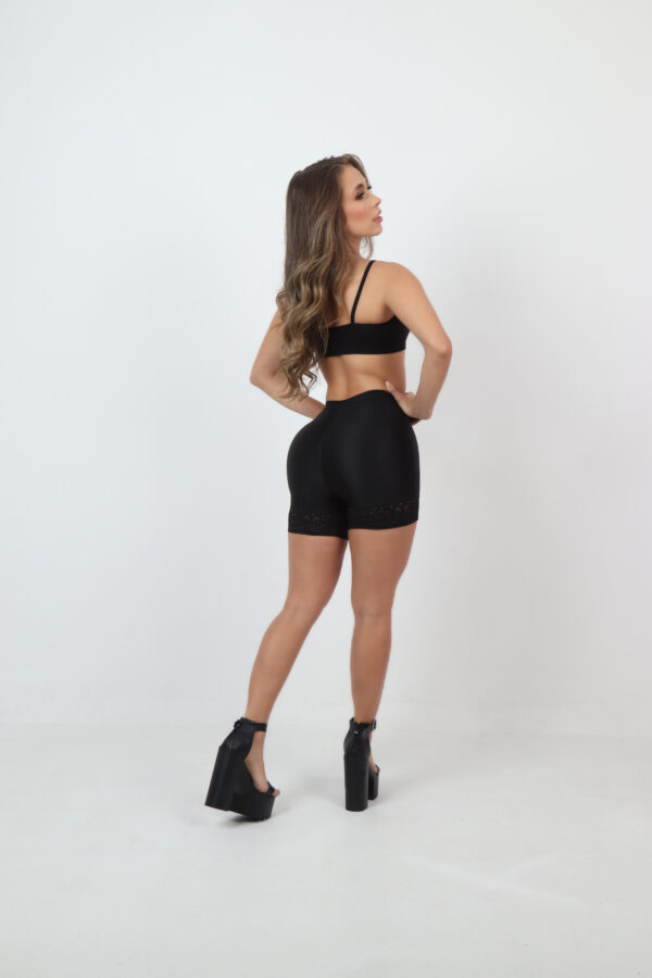 Panty reductor con realce interno