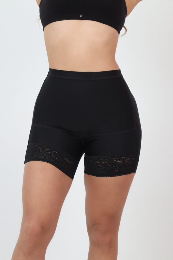 Panty reductor con realce interno